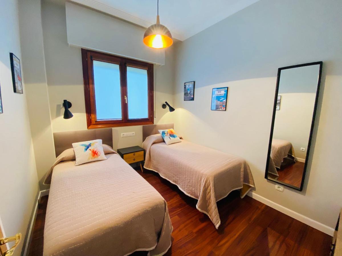 Bilbao Aeropuerto Apartment Дерио Екстериор снимка